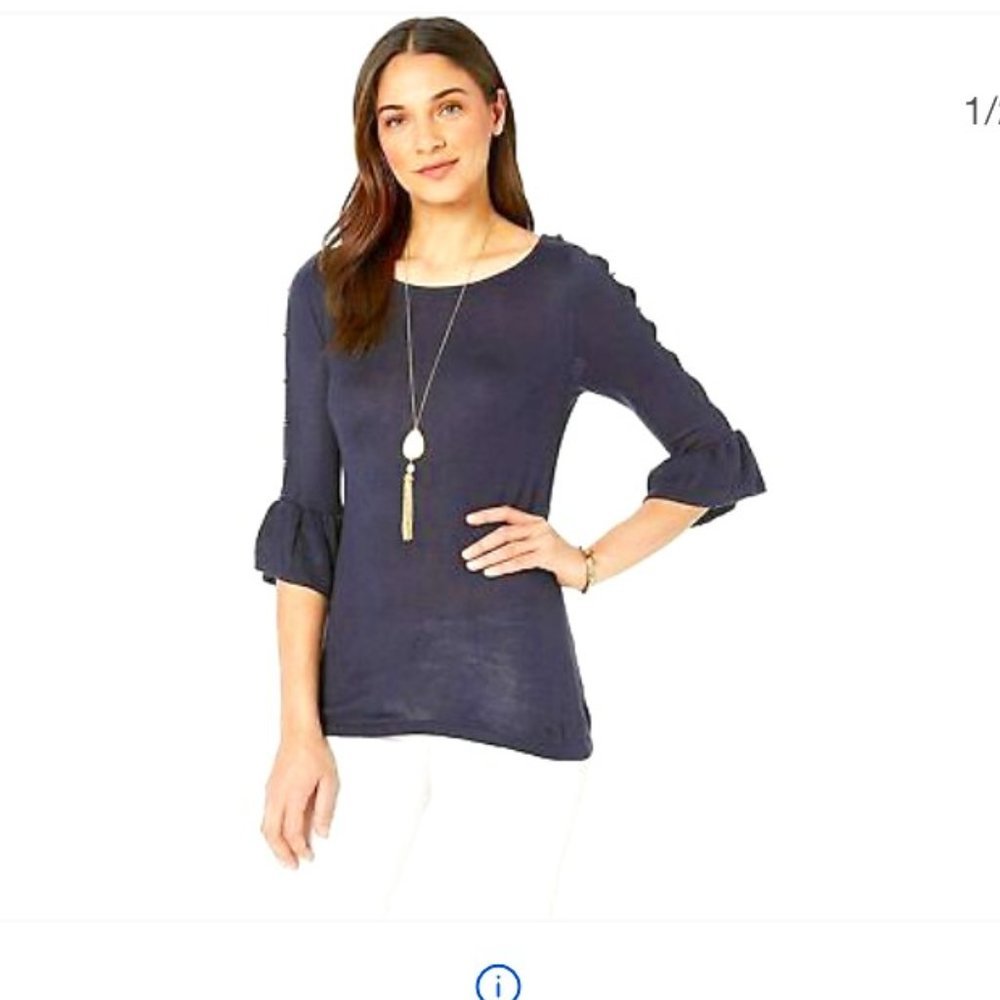 Lily Pulitzer Rosemary Pearl navy with pearl accents on sleeves XXS sweater.